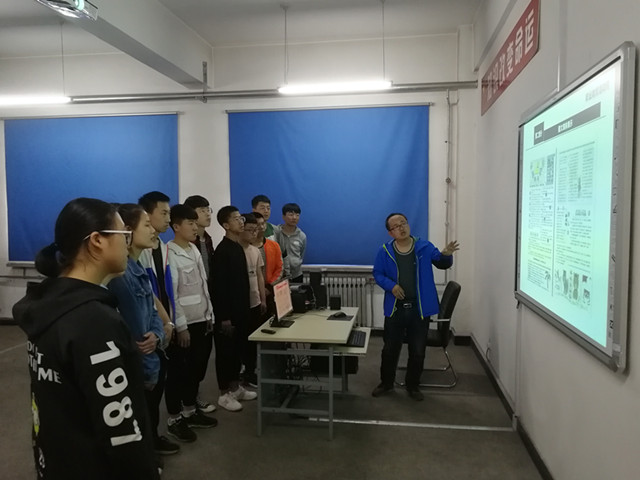 3.计算机系学生作品展_副本.jpg