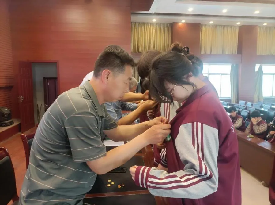 团员2.png 团员2.png